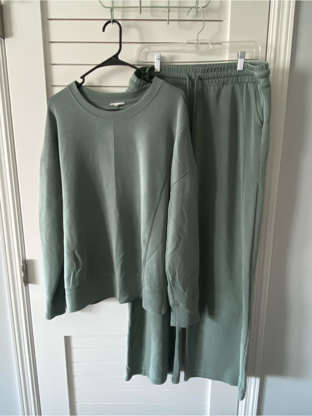 Maurices Scuba Light Green Loungewear Set Size XL Drawstring Pockets Comfy